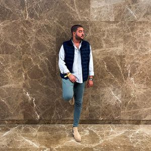 Image post by @gharibjr on Instagram