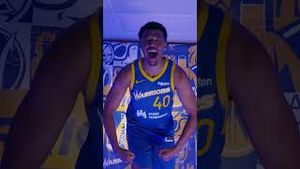 Video post by @santacruzbasketball on YouTube