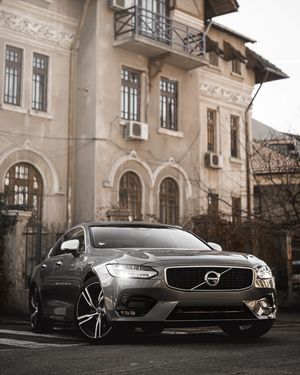 Image post by @plusautotrade on Instagram
