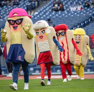 Image post by @CleHotDogs on Twitter