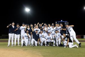 Image post by @lakeshore_chinooks on Instagram