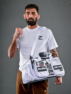 Image post by @lfafighting on Instagram
