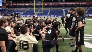 Image post by @cubuffsfootball on Facebook