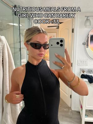 Video post by @xoxomiah0ll on TikTok