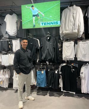 Image post by @tenniswithdylan on Instagram