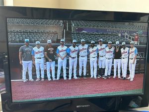 Image post by @MIKEdUpSports on Twitter
