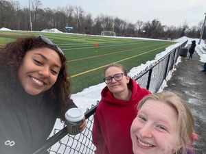 Image post by @purchasewlax on Instagram