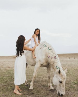 Image post by @cowgirlmagazine on Instagram