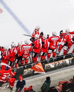 Image post by @swissicehockeymen on Instagram