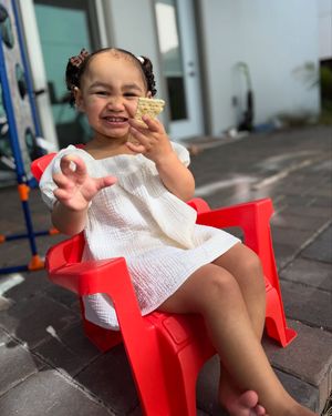 Image post by @ashleyannel on Instagram