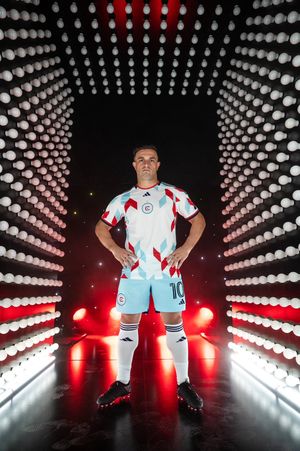 Image post by @ChicagoFire on Twitter