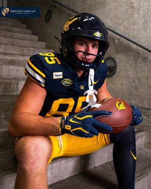 Image post by @cal_football on Instagram