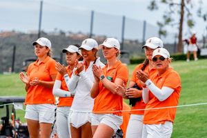 Image post by @cowgirlgolf on Instagram