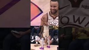 Video post by @warriors on YouTube