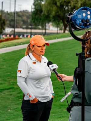 Image post by @cowgirlgolf on Instagram