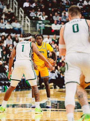 Image post by @bee__views on Instagram