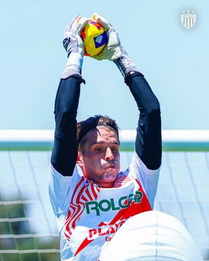 Image post by @clubnecaxa on Instagram