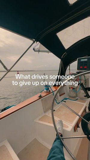Video post by @sailing_with_phoenix on Instagram