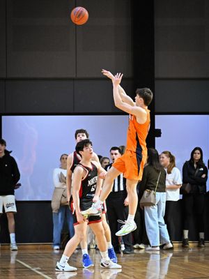 Image post by @basketball_vic on Instagram