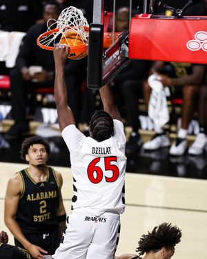 Image post by @gobearcatsmbb on Instagram