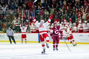 Image post by @cornellwhockey on Instagram