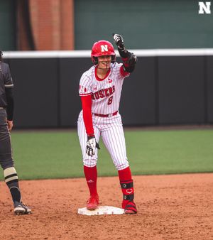 Image post by @HuskerSoftball on Twitter