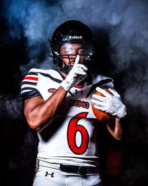 Image post by @semoredhawksfb on Instagram