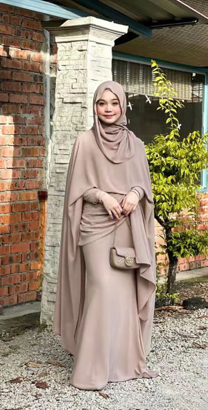Image post by @hijabistahub on TikTok
