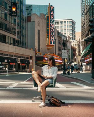 Image post by @caramooneyphoto on Instagram