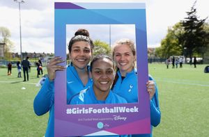 Image post by @SpursWomen on Facebook