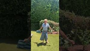 Video post by @shop.with.caroline on YouTube