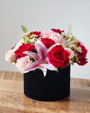 Image post by @flowergardenatl on Instagram