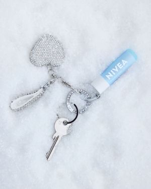 Image post by @niveausa on Instagram