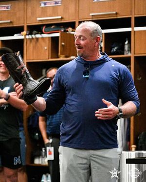 Image post by @astros on Instagram