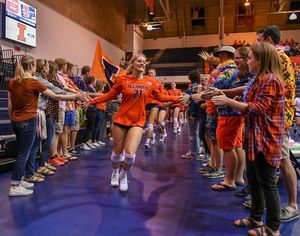 Image post by @illinivball on Instagram