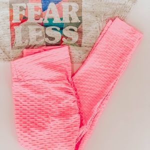 Image post by @shopfillyflair on Instagram
