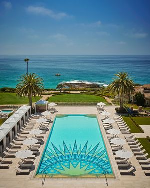 Image post by @montagelaguna on Instagram