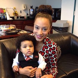 Image post by @angelarye on Instagram