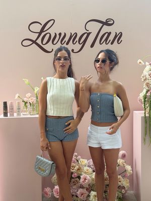 Image post by @twinsofmiami on Instagram
