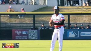 Video post by @ChasRiverDogs on Twitter