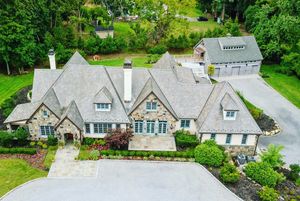 Image post by @christiesrealestate on Instagram