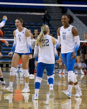 Image post by @uclawomensvb on Instagram