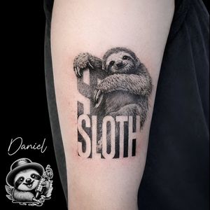 Image post by @whitesloth.tattoo on Instagram