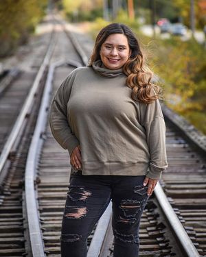 Image post by @gracemalecphotos on Facebook