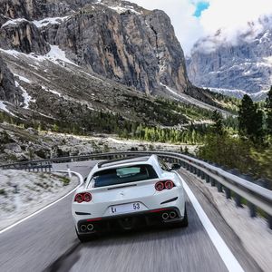 Image post by @ferrari on Instagram