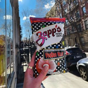 Image post by @realzappschips on Instagram