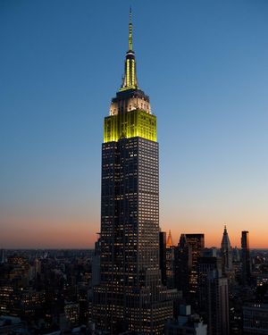 Image post by @empirestatebldg on Instagram