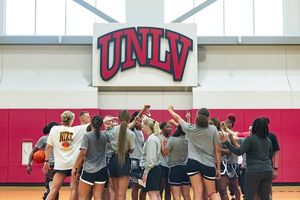 Image post by @unlvladyrebels on Instagram