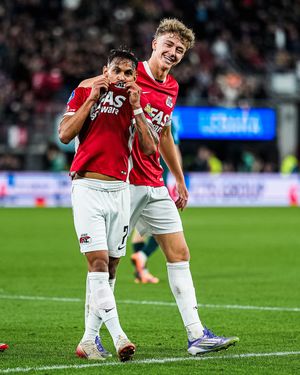 Image post by @azalkmaar on Instagram