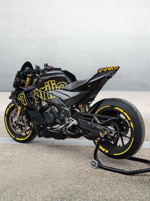 Image post by @quadlockmoto on Instagram